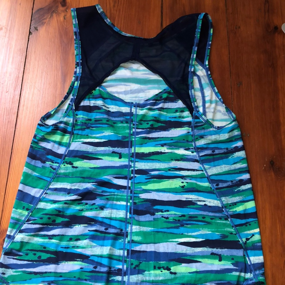 Lululemon Patterned Tank Top - Picture 2 of 3
